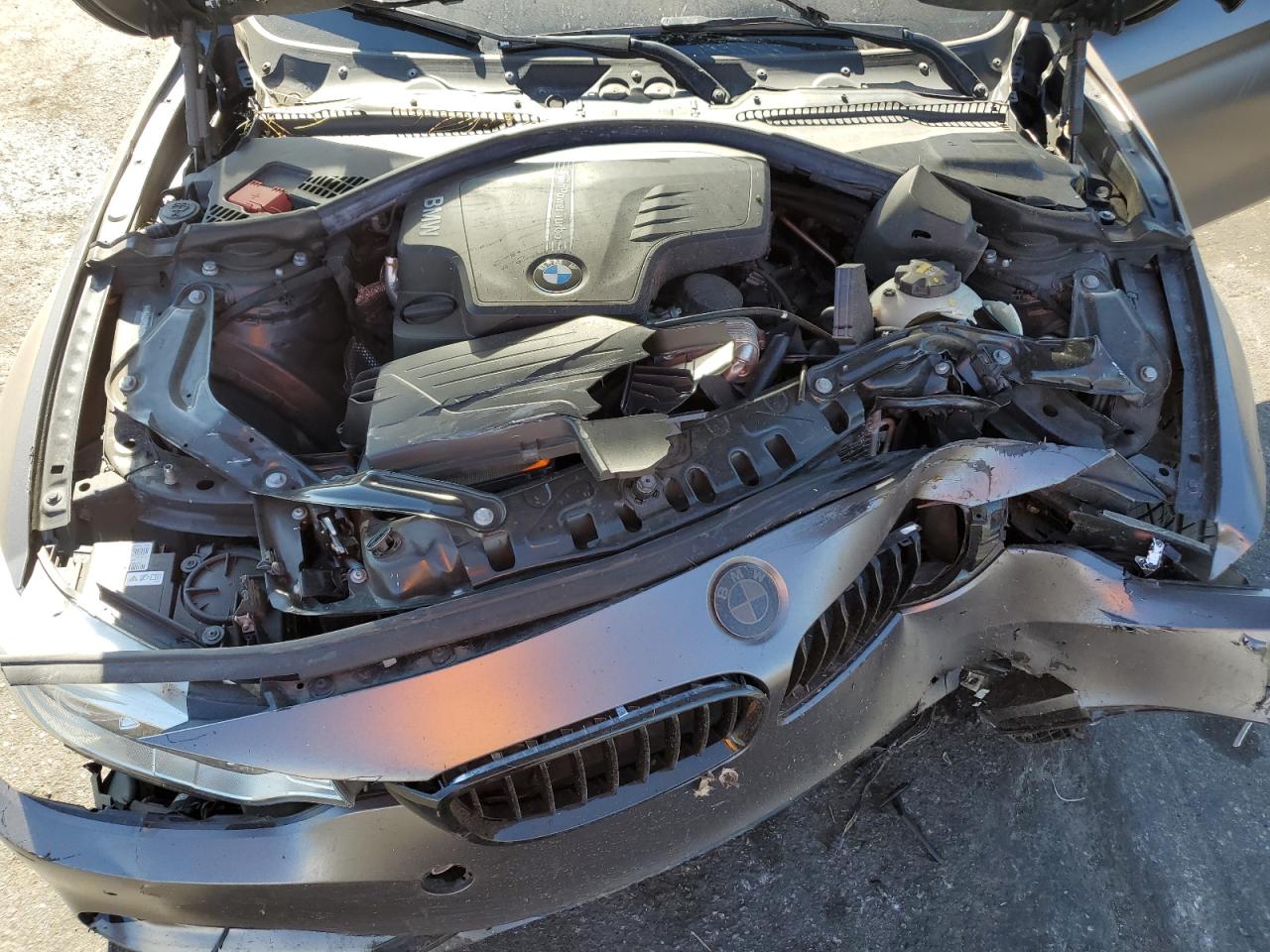 2015 BMW 4er VIN WBA3V7C51FP772034 Copart auction photo, front end / rear end damage thumbnail 13