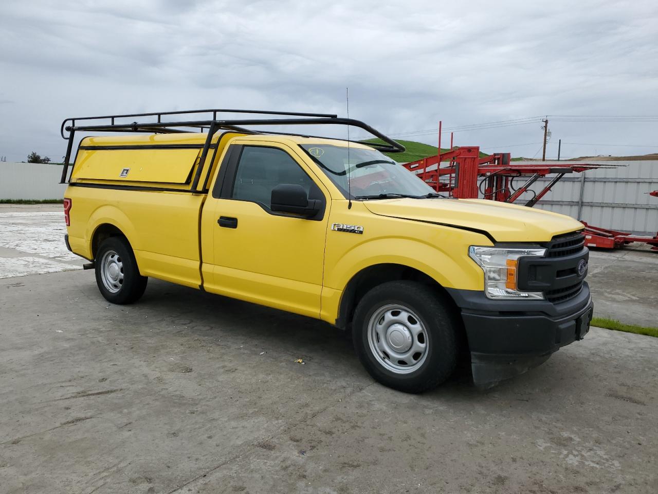 2019 Ford F-150 VIN 1FTMF1CB8KKC15166 Copart auction photo, front end / side damage thumbnail 4