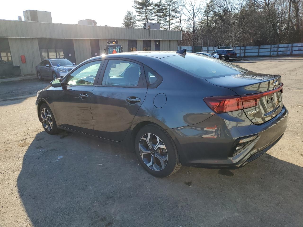 2021 KIA Forte VIN 3KPF24AD8ME324887 Copart auction photo, mechanical damage thumbnail 2