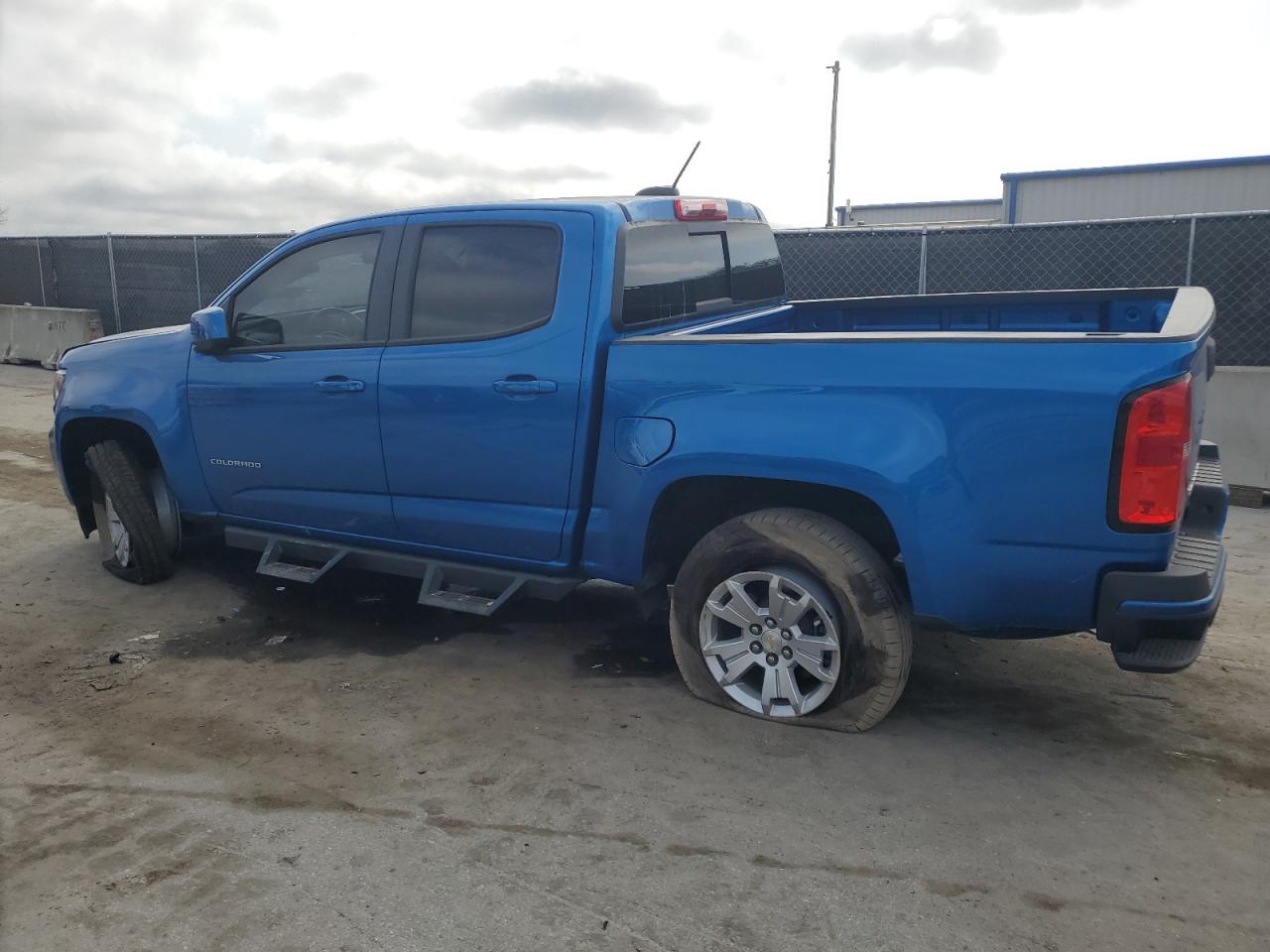 2021 Chevrolet Colorado VIN 1GCGSCEN0M1147062 Copart auction photo, side / front end damage thumbnail 2