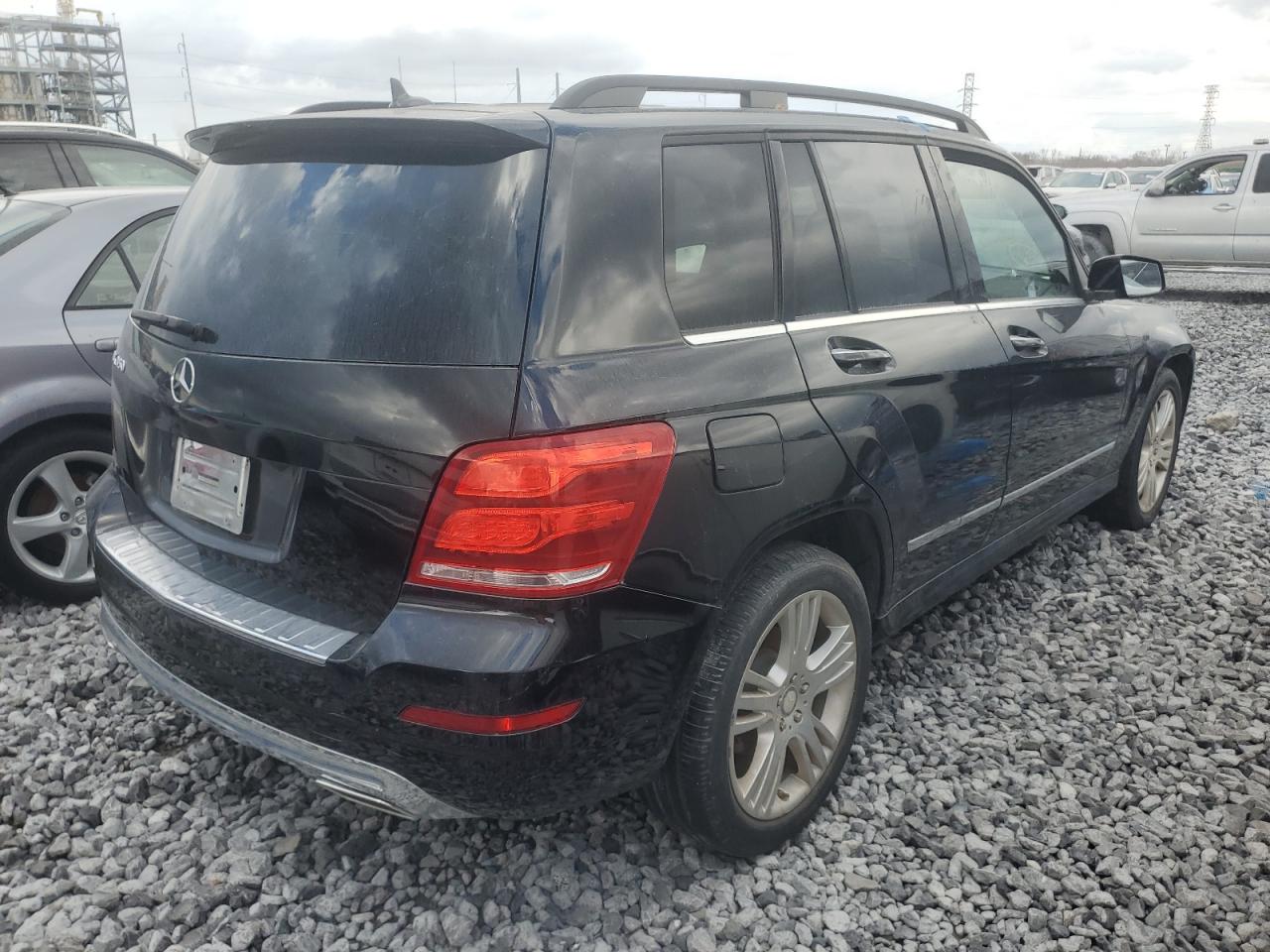 2015 Mercedes-Benz GLK-klasse VIN WDCGG5HB0FG422079 Copart auction photo, water/flood damage thumbnail 3