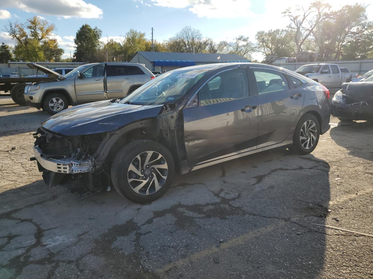2017 Honda Civic VIN 19XFC2F77HE079526