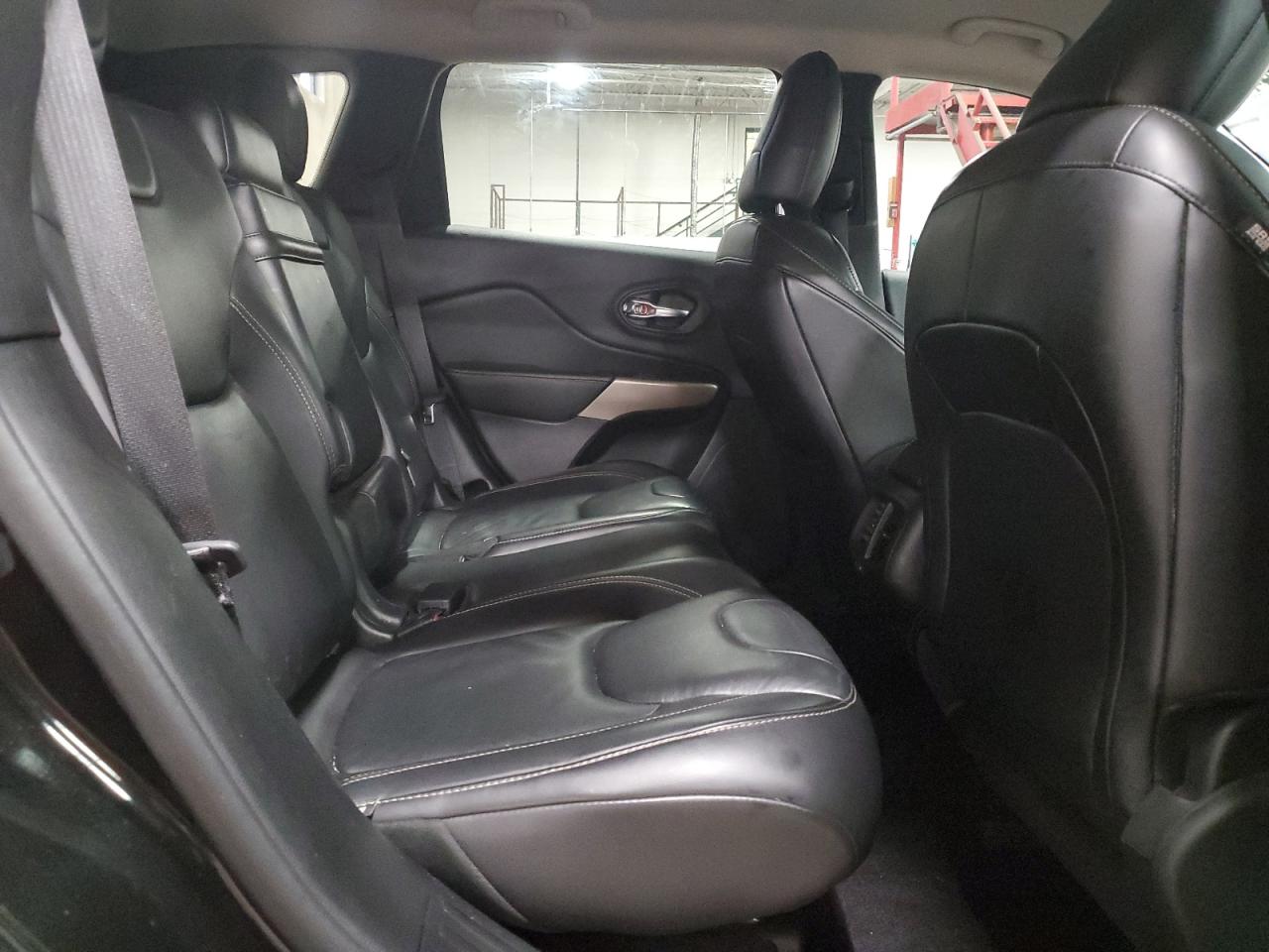 2017 Jeep Grand Cherokee VIN 1C4PJLDB1HW586340 Copart auction photo, all over damage thumbnail 11