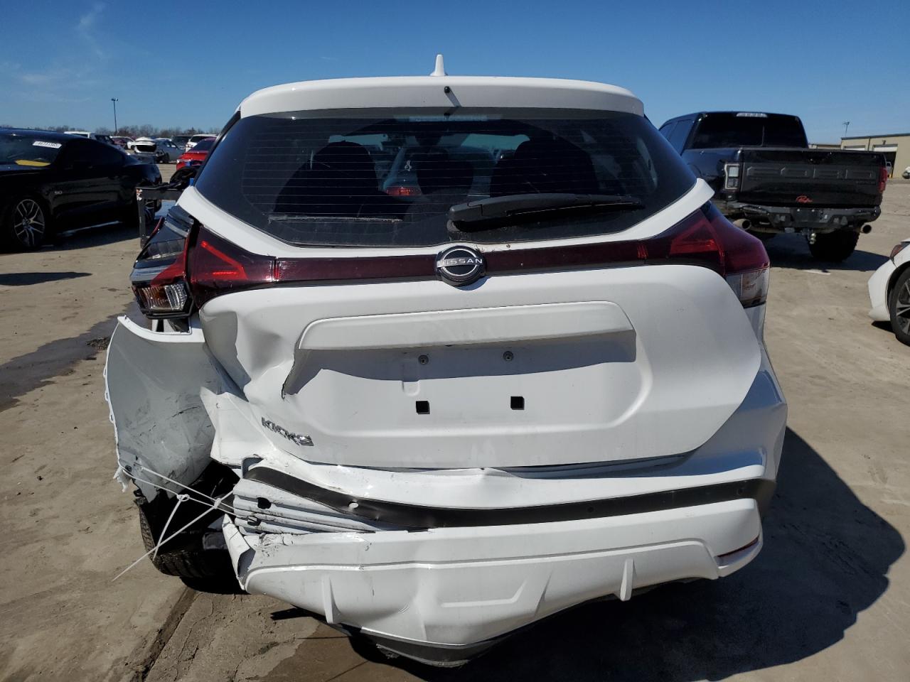 2024 Nissan Kicks VIN 3N1CP5BV2RL554318 Copart auction photo, rear end / side damage thumbnail 6