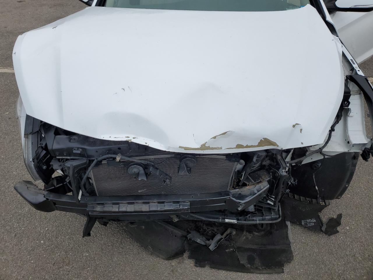 2017 Hyundai Sonata VIN 5NPE34AF2HH538494 Copart auction photo, front end / minor dent/scratches damage thumbnail 11