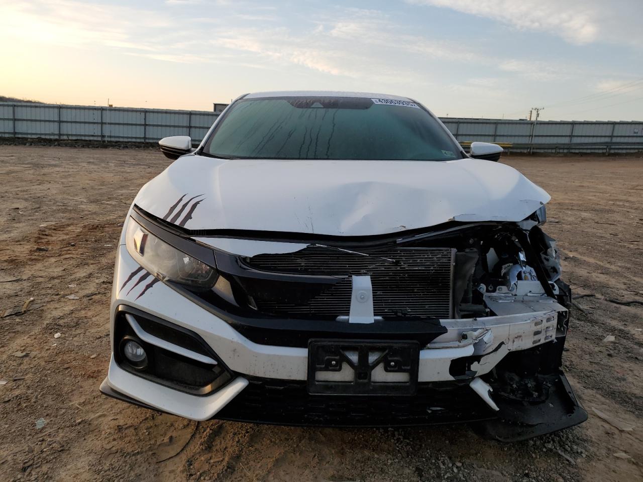 2021 Honda Civic VIN SHHFK7H4XMU217940 Copart auction photo, front end / minor dent/scratches damage thumbnail 5