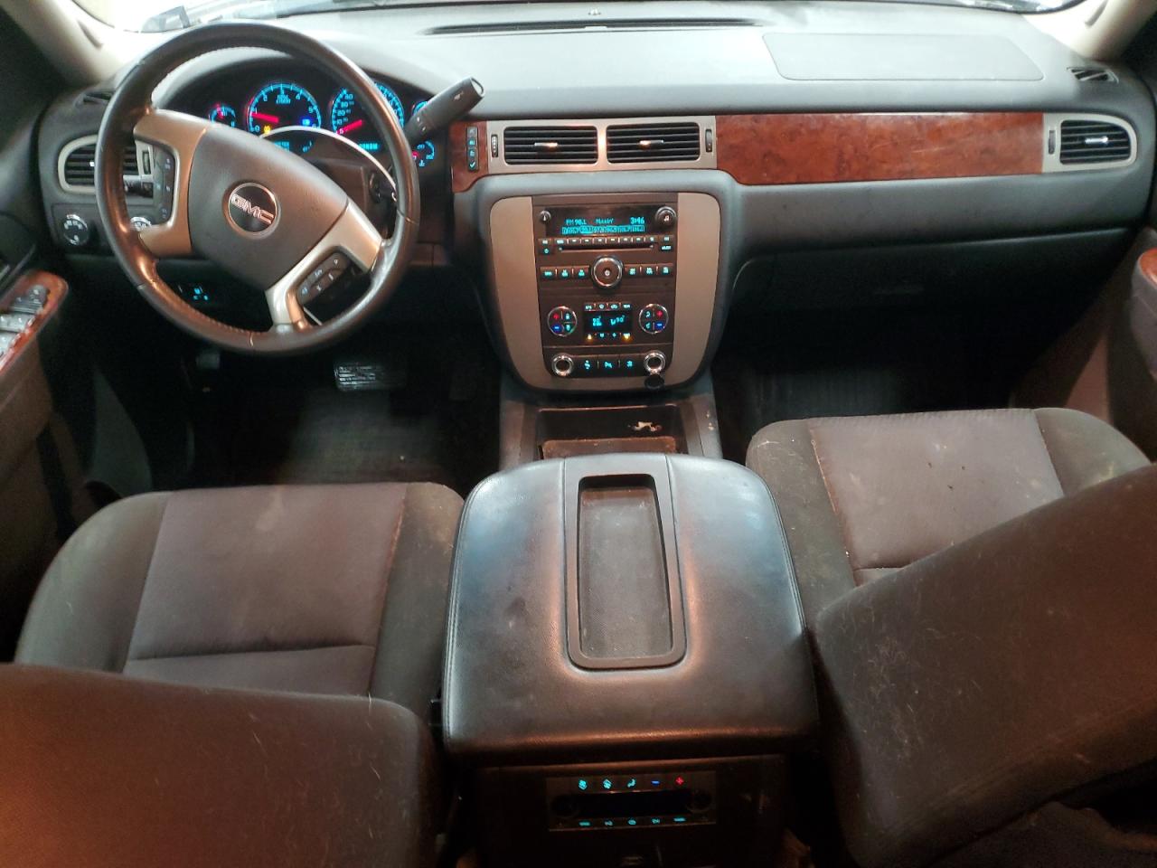 2011 GMC Yukon VIN 1GKS2AE0XBR195819 Copart auction photo, front end damage thumbnail 8