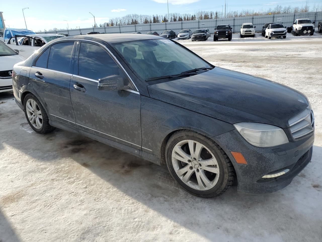 2011 Mercedes-Benz C-klasse VIN WDDGF8BB4BA514155 Copart auction photo, front end / rear end damage thumbnail 4