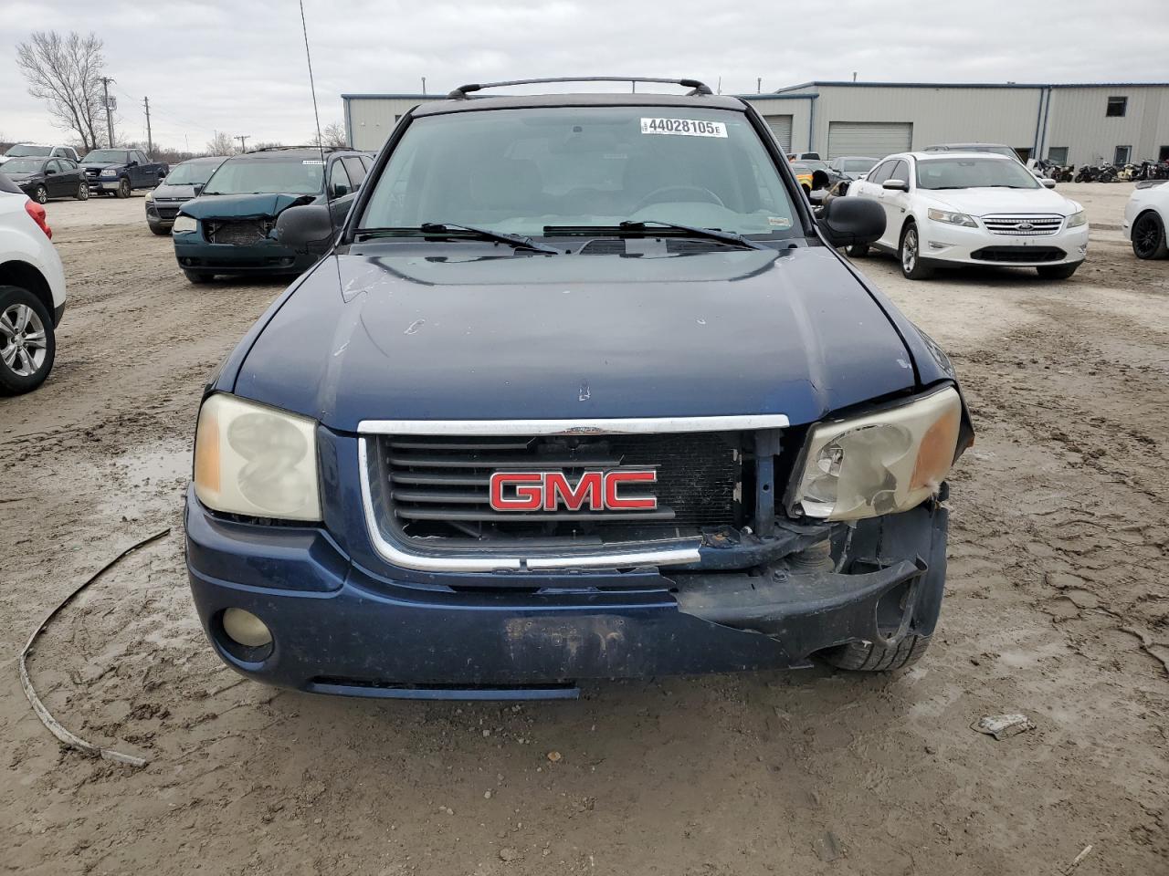 2004 GMC Envoy VIN 1GKDT13S642334575 Copart auction photo, front end / side damage thumbnail 5