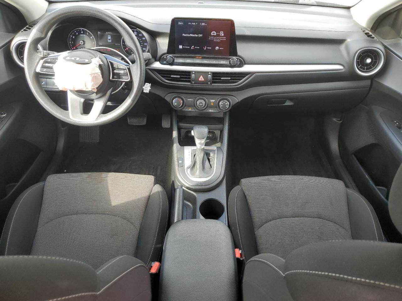 2022 KIA Forte VIN 3KPF24AD7NE475222 Copart auction photo, all over damage thumbnail 8