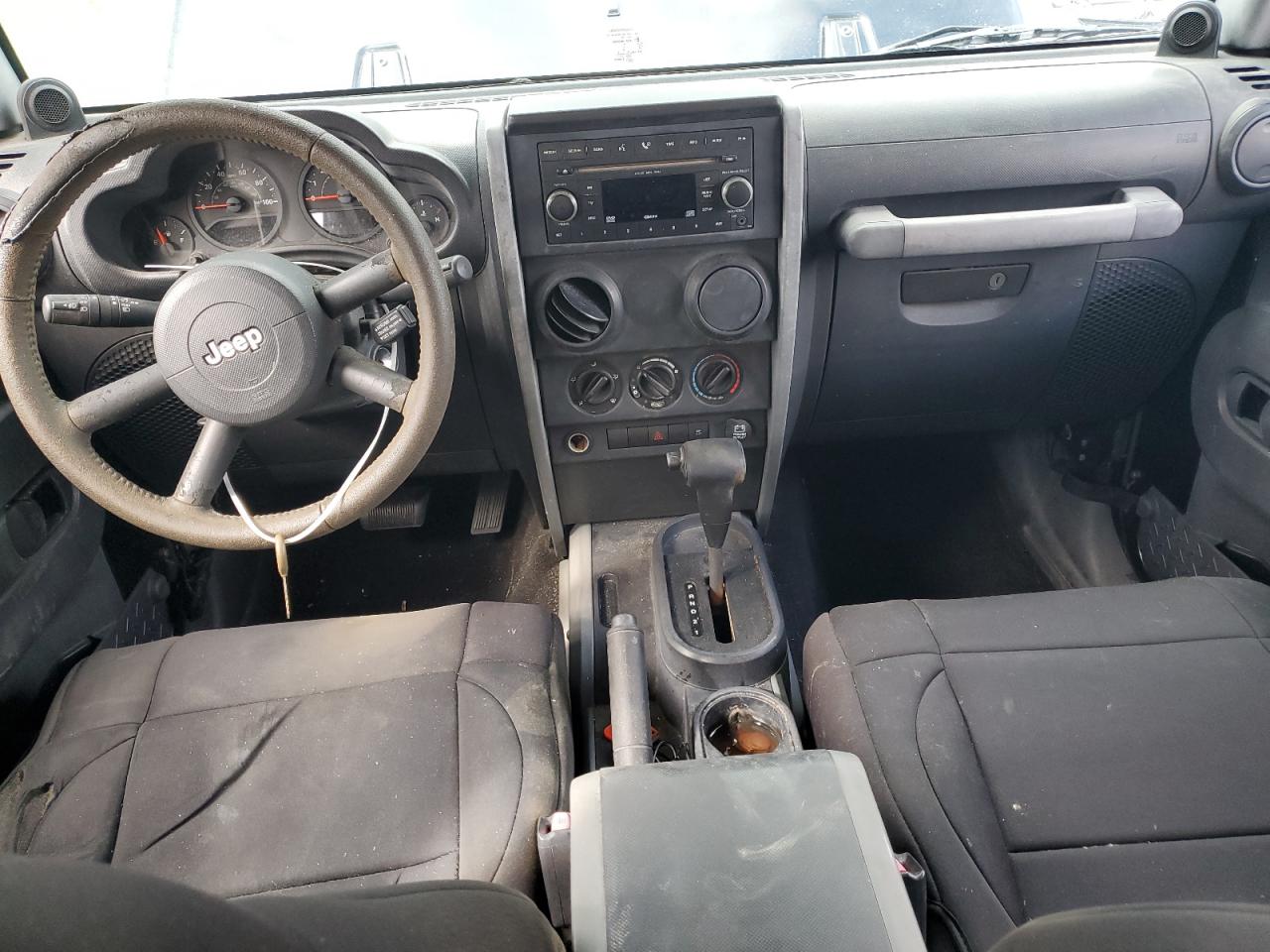 2008 Jeep Wrangler VIN 1J4GB39138L563764 Copart auction photo, water/flood damage thumbnail 8