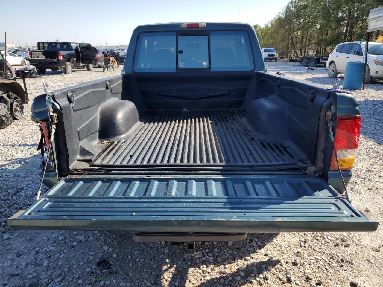 1997 Ford Ranger VIN 1FTCR14X0VTA13529 Copart auction photo, rear end / side damage thumbnail 6