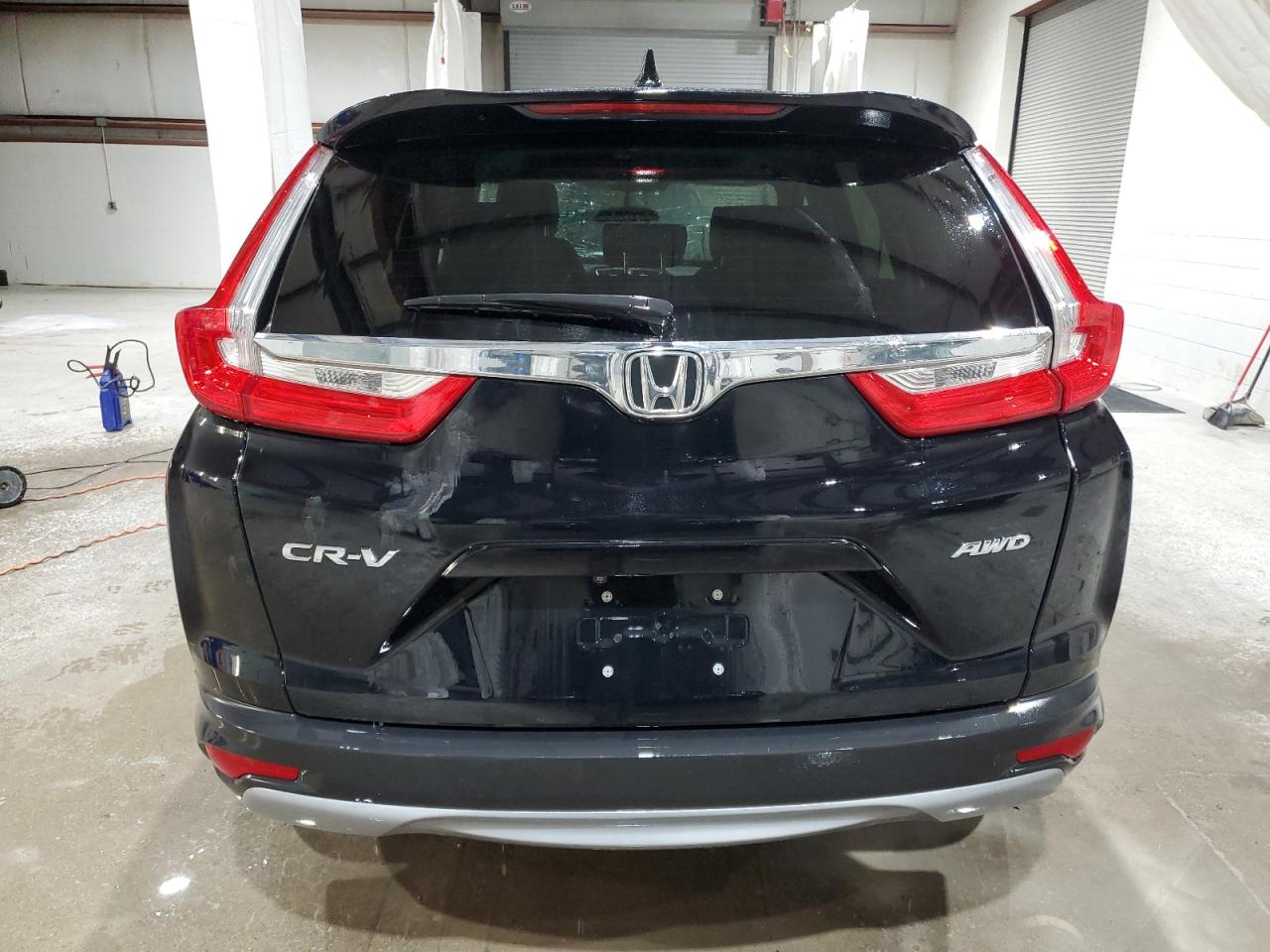 2019 Honda CR-V VIN 2HKRW2H8XKH665182 Copart auction photo, front end damage thumbnail 6