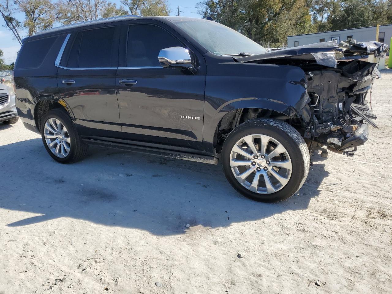 2023 Chevrolet Tahoe VIN 1GNSKSKD8PR102030 Copart auction photo, front end / rear end damage thumbnail 4