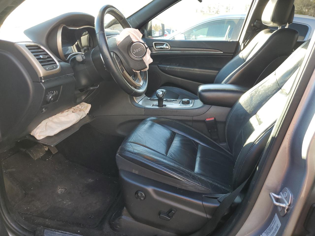 2015 Jeep Grand Cherokee VIN 1C4RJFBG4FC763406 Copart auction photo, front end / minor dent/scratches damage thumbnail 7