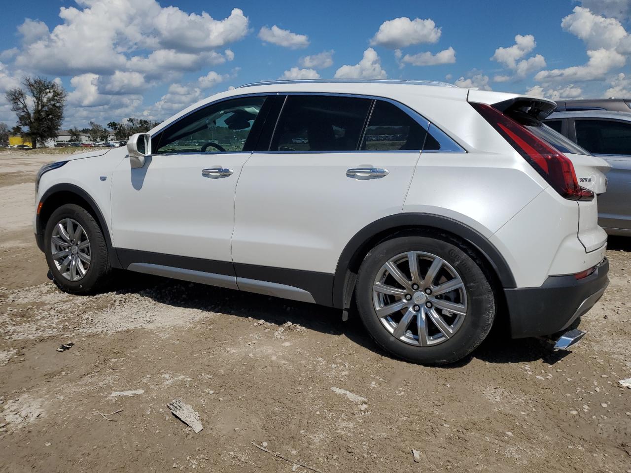 2020 Cadillac XT4 VIN 1GYFZCR40LF142125 Copart auction photo, all over damage thumbnail 2