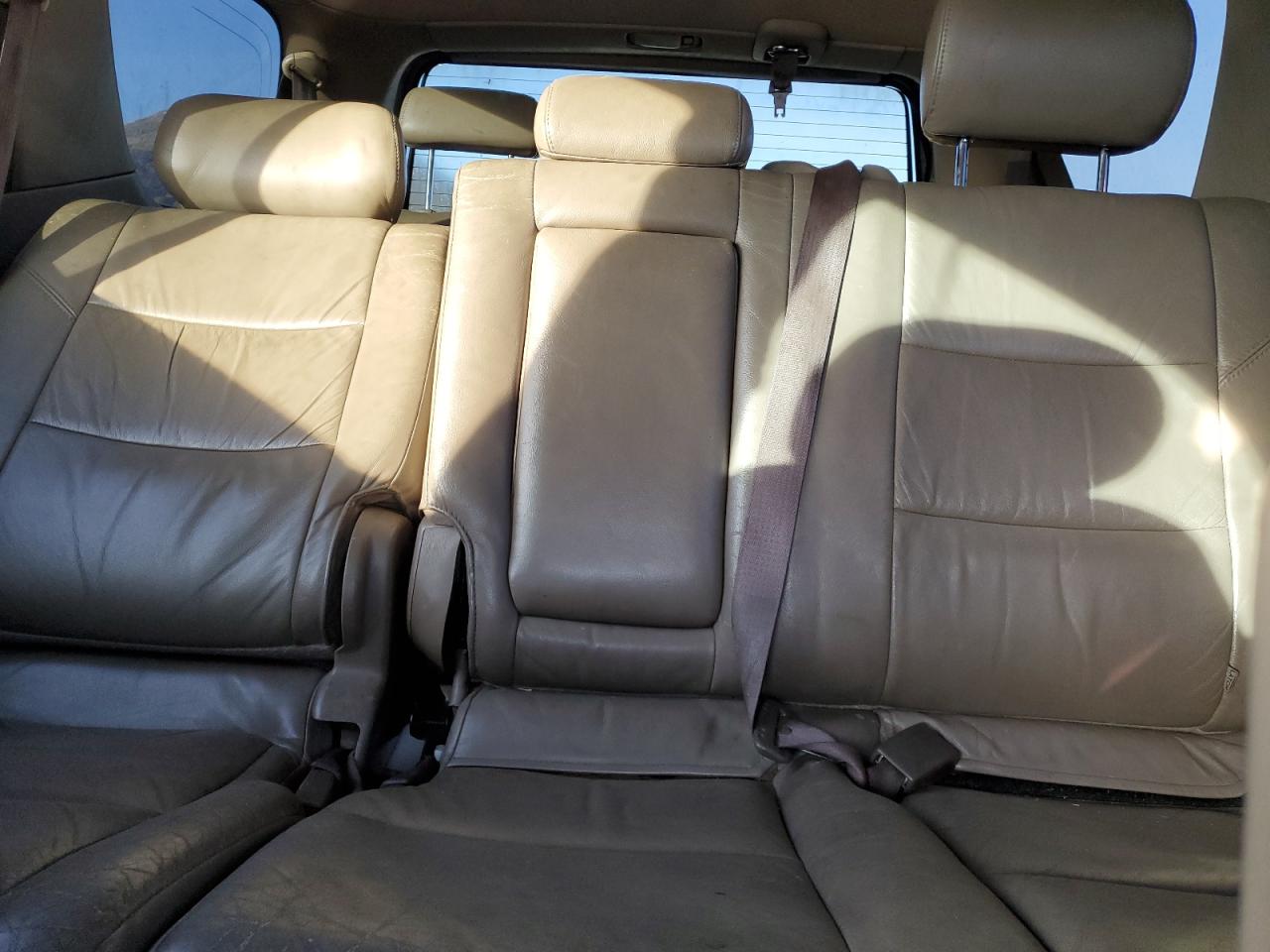 2001 Toyota Sequoia VIN 5TDZT38A71S034111 Copart auction photo, front end / rear end damage thumbnail 10