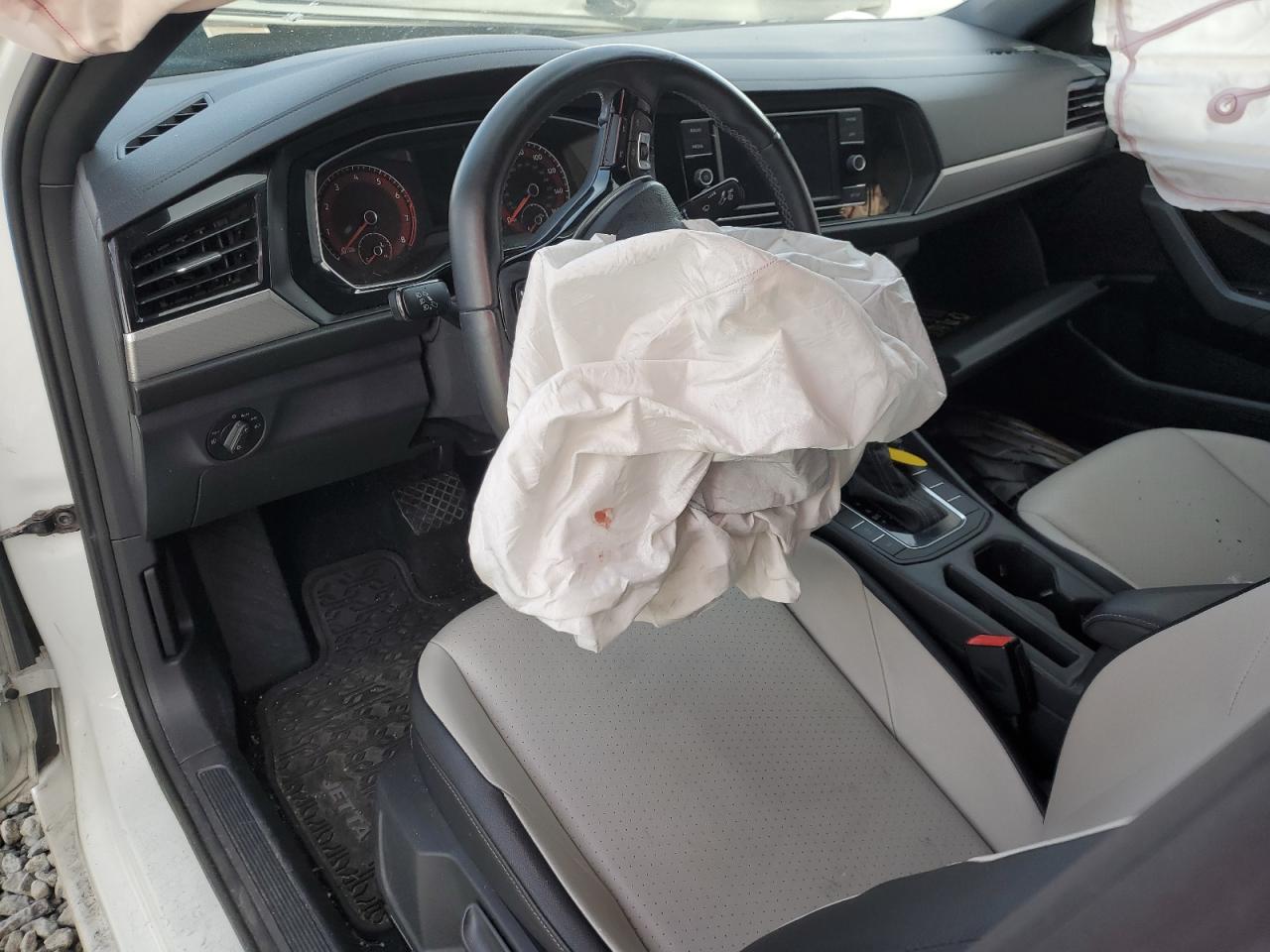 2019 Volkswagen Jetta VIN 3VWC57BU5KM066130 Copart auction photo, front end damage thumbnail 8