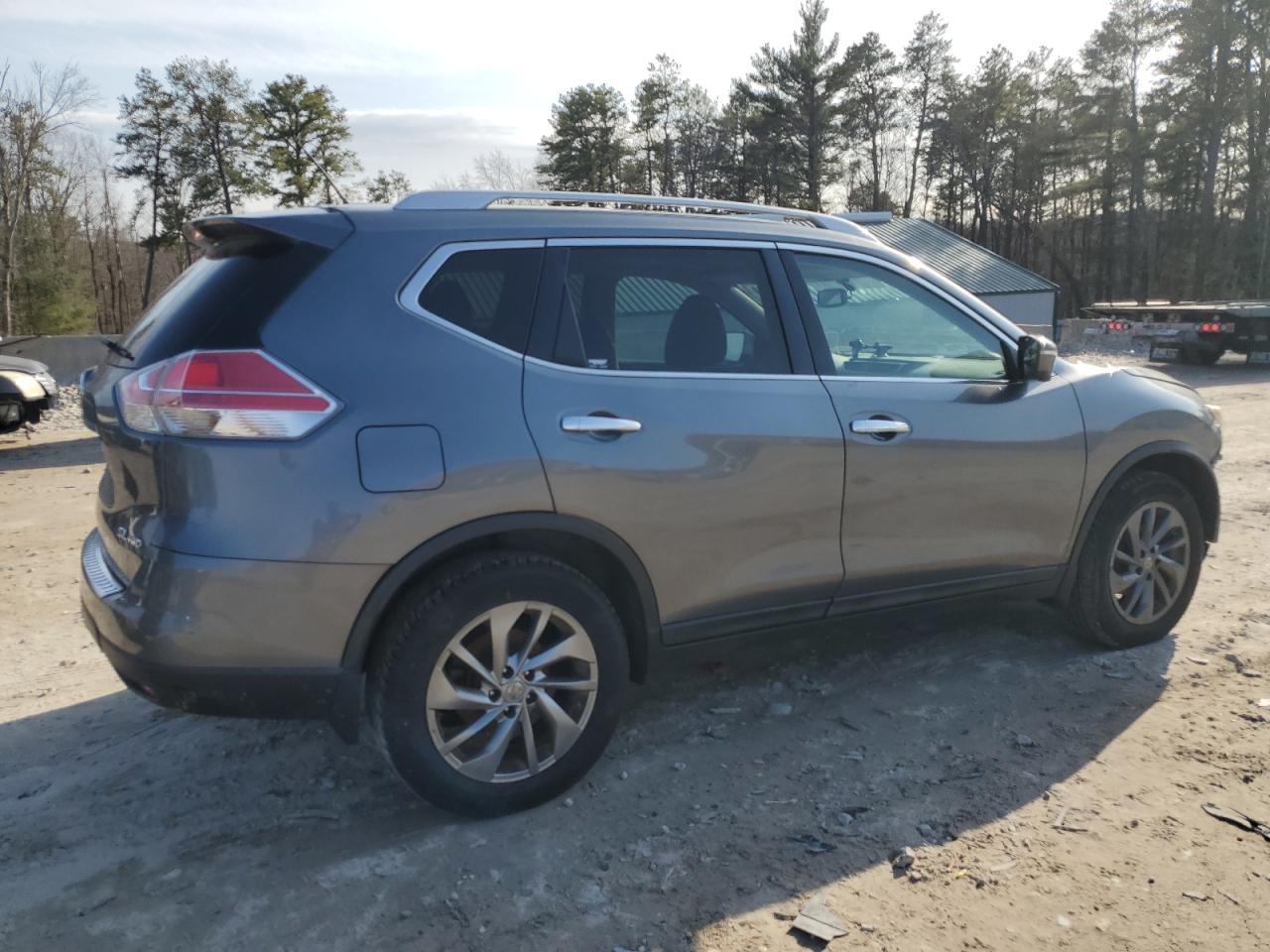 2015 Nissan Rogue VIN 5N1AT2MV0FC892332 Copart auction photo, front end damage thumbnail 3