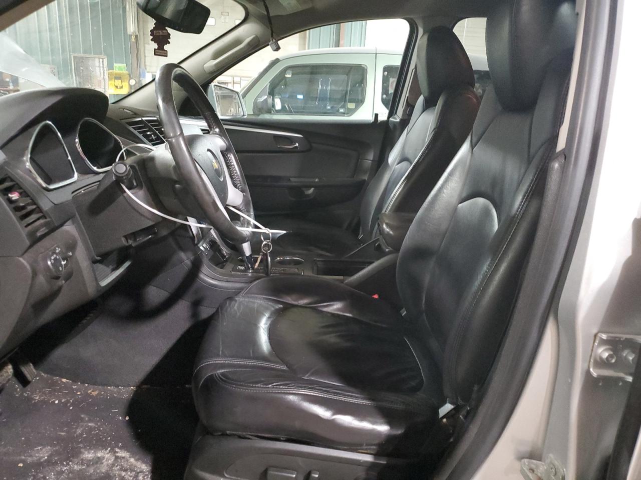 2012 Chevrolet Traverse VIN 1GNKRJED5CJ308447 Copart auction photo, front end / mechanical damage thumbnail 7