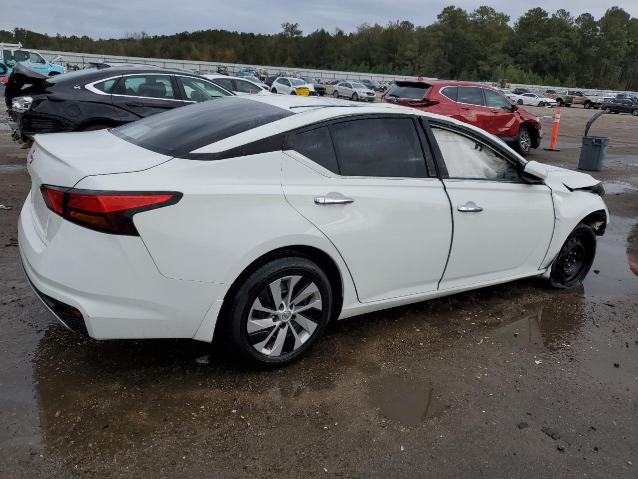 2019 Nissan Altima VIN 1N4BL4BV3KC125971 Copart auction photo, rollover damage thumbnail 3