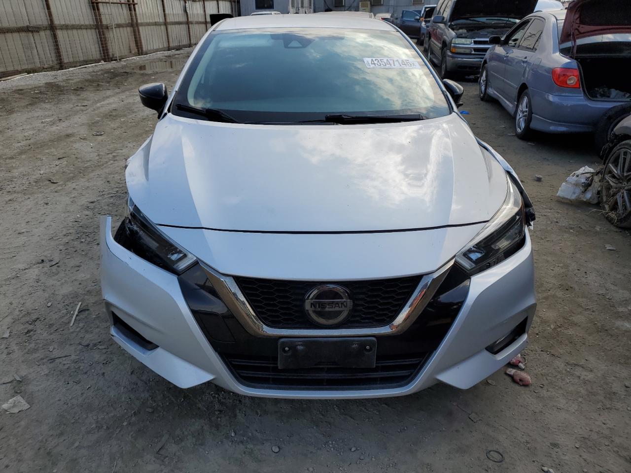 2020 Nissan Versa VIN 3N1CN8FVXLL821181 Copart auction photo, front end / side damage thumbnail 5