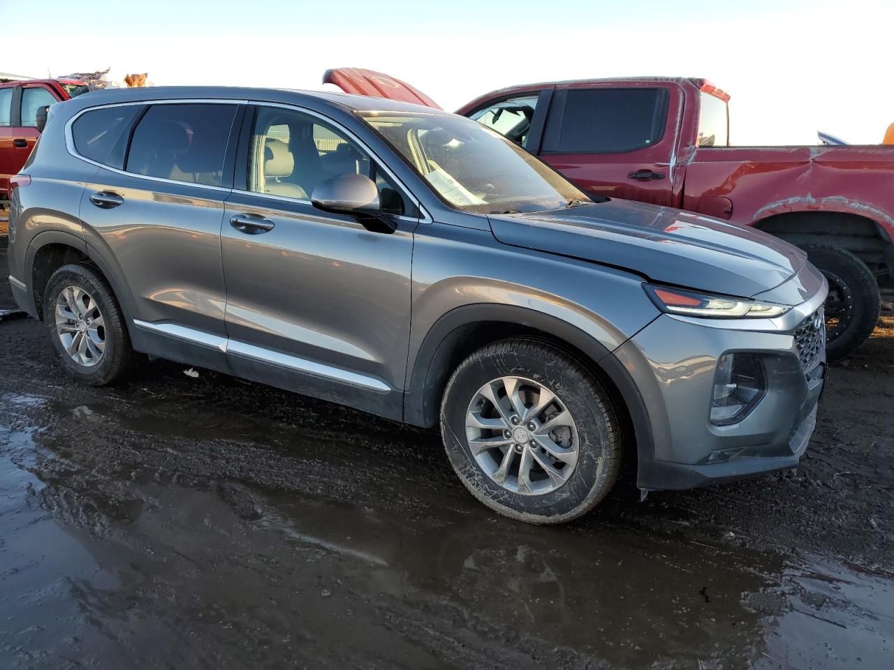 2019 Hyundai Santa Fe VIN 5NMS3CAD0KH069650 Copart auction photo, rear end damage thumbnail 4