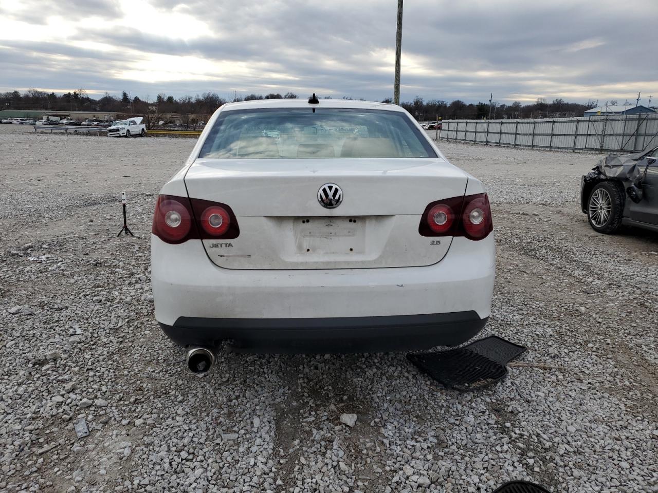 2009 Volkswagen Jetta VIN 3VWRZ71K29M148616 Copart auction photo, front end damage thumbnail 6
