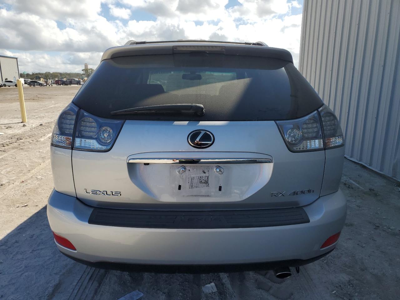 2008 Lexus RX VIN JTJGW31U982005887 Copart auction photo, front end / side damage thumbnail 6
