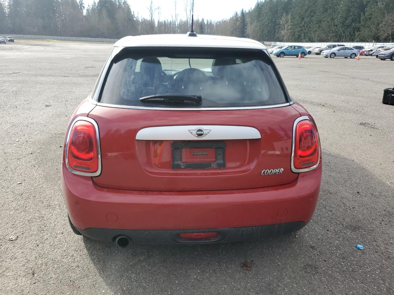 2015 MINI Cooper VIN WMWXS5C58FT829836 Copart auction photo, front end damage thumbnail 6