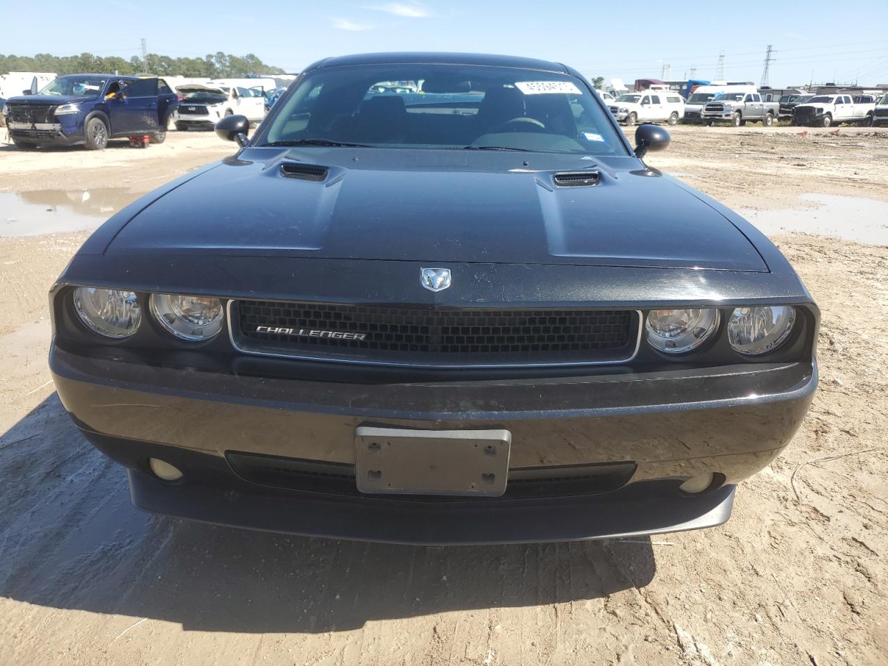 2010 Dodge Challenger VIN 2B3CJ4DV4AH324011 Copart auction photo, rear end / minor dent/scratches damage thumbnail 5