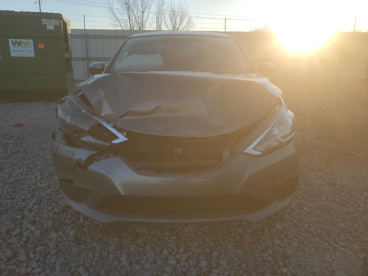 2017 Nissan Sentra VIN 3N1AB7AP1HL722243 Copart auction photo, front end damage thumbnail 5