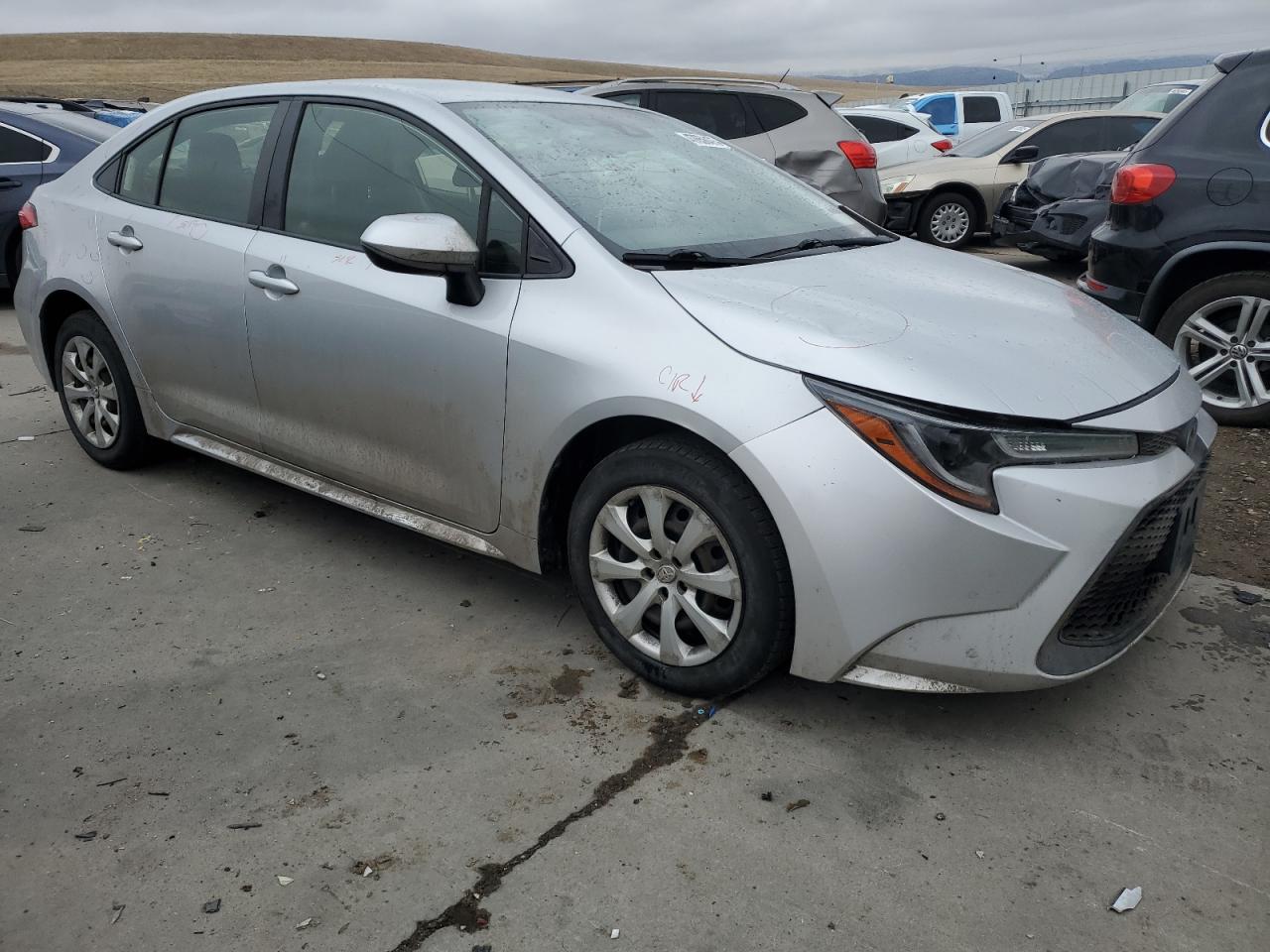 2020 Toyota Corolla VIN JTDEPRAE8LJ035271 Copart auction photo, side / front end damage thumbnail 4