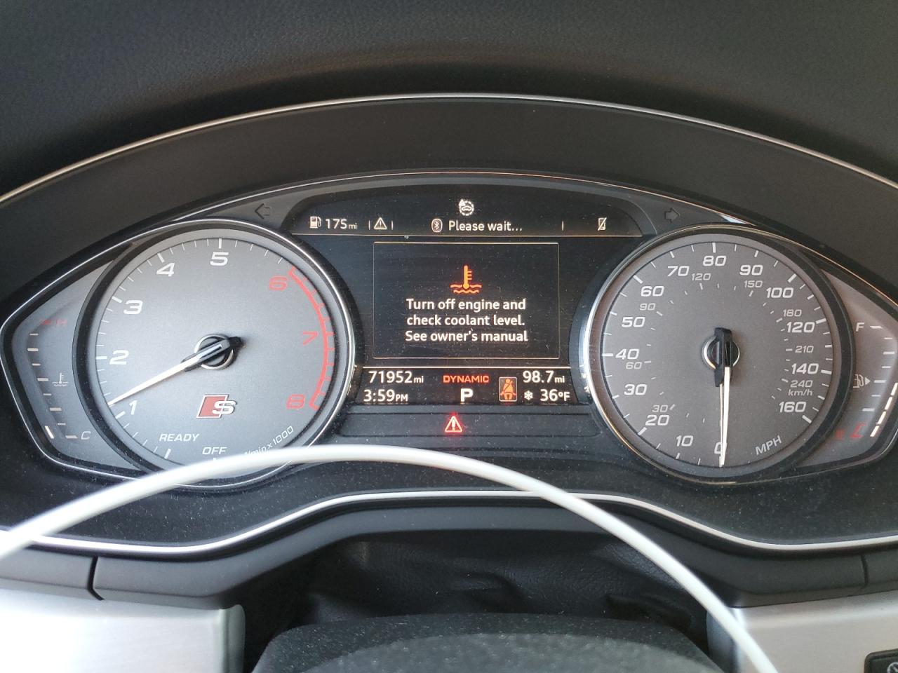 2019 Audi RS4 VIN WAUA4AF48KA115576 Copart auction photo, front end / minor dent/scratches damage thumbnail 9