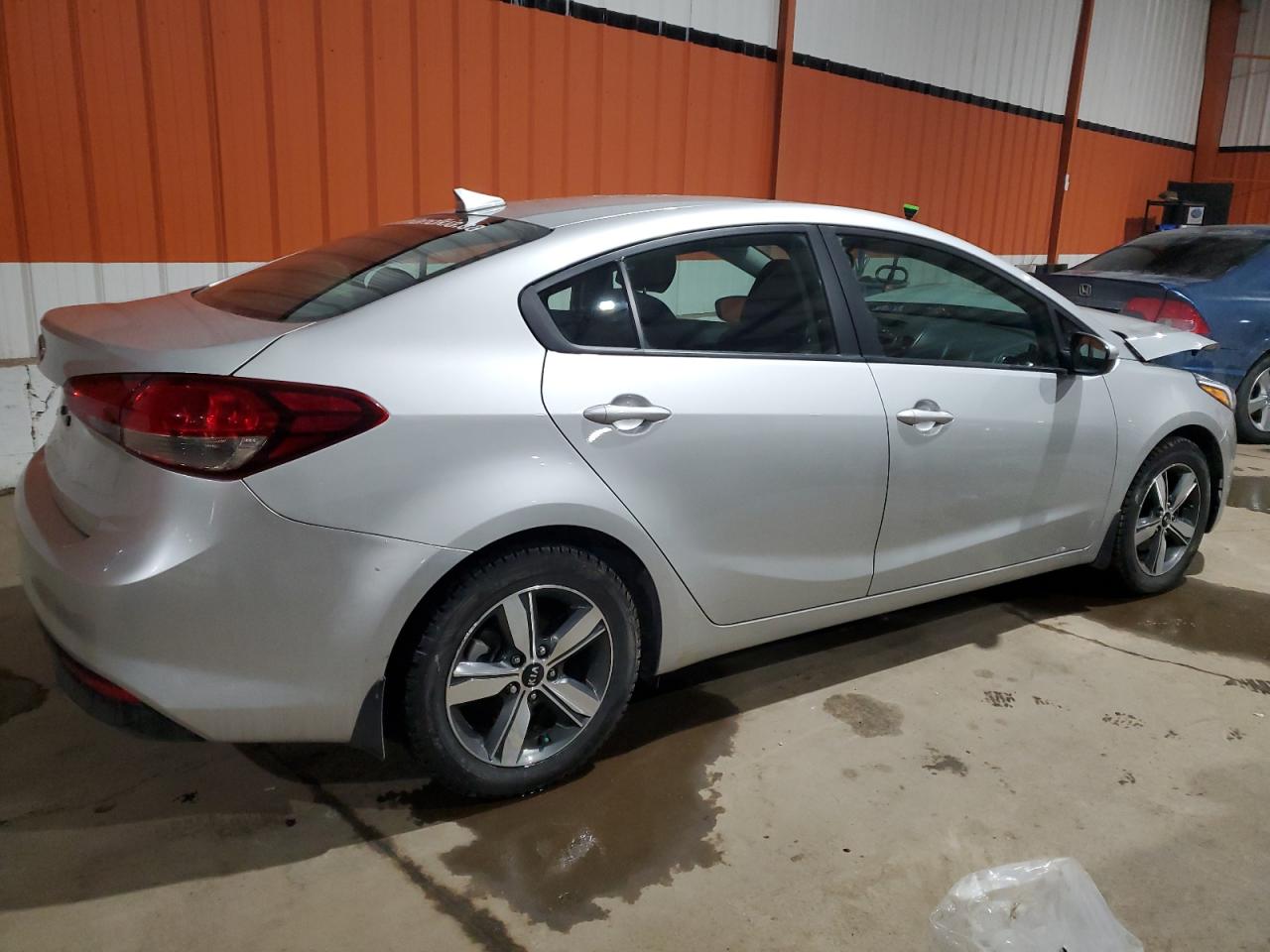 2018 KIA Forte VIN 3KPFL4A76JE204444 Copart auction photo, front end / undercarriage damage thumbnail 3