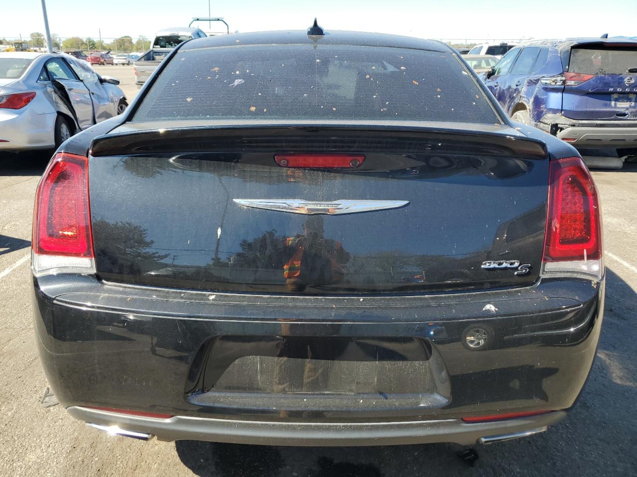 2018 Chrysler 300 VIN 2C3CCABT4JH160059 Copart auction photo, front end damage thumbnail 6