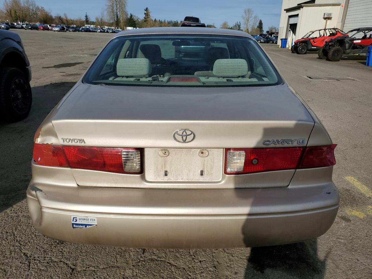 2001 Toyota Camry VIN JT2BG22K910568918 Copart auction photo, front end damage thumbnail 6