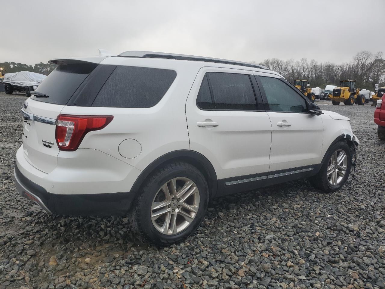 2016 Ford Explorer VIN 1FM5K7D82GGA82772 Copart auction photo, front end damage thumbnail 3