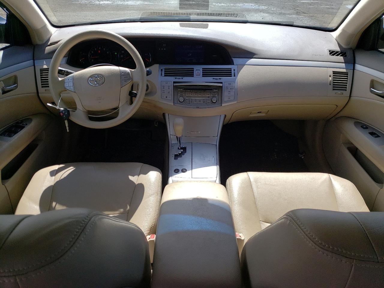 2010 Toyota Avalon VIN 4T1BK3DBXAU363850 Copart auction photo, minor dent/scratches / mechanical damage thumbnail 8