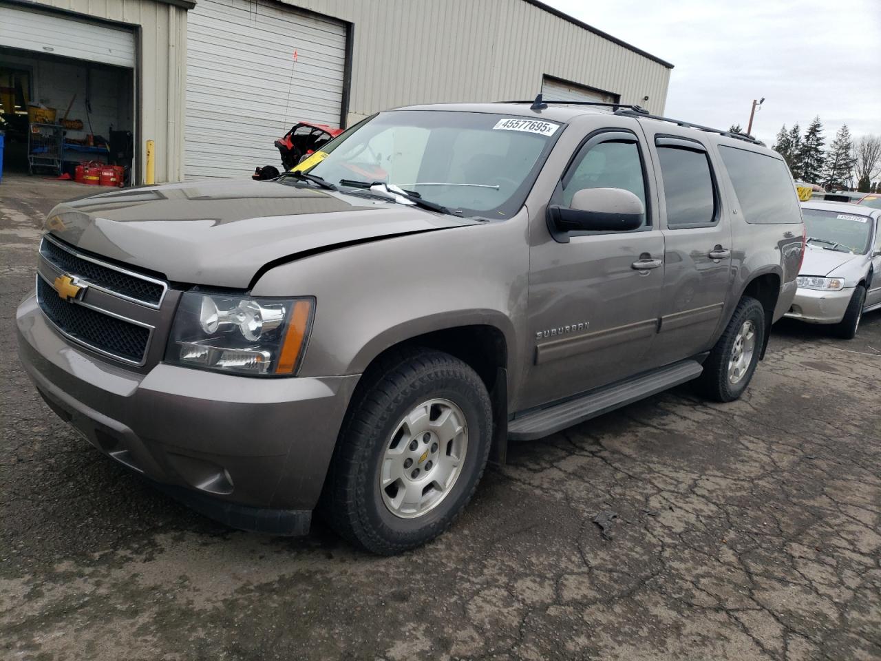 2013 Chevrolet Suburban VIN 1GNSKJE7XDR101702