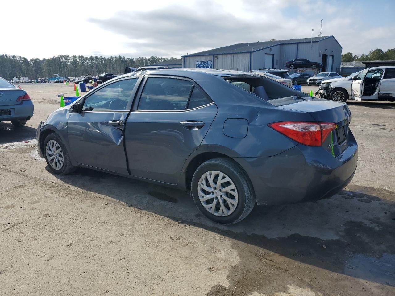 2019 Toyota Corolla VIN 5YFBURHE1KP880846 Copart auction photo, all over damage thumbnail 2