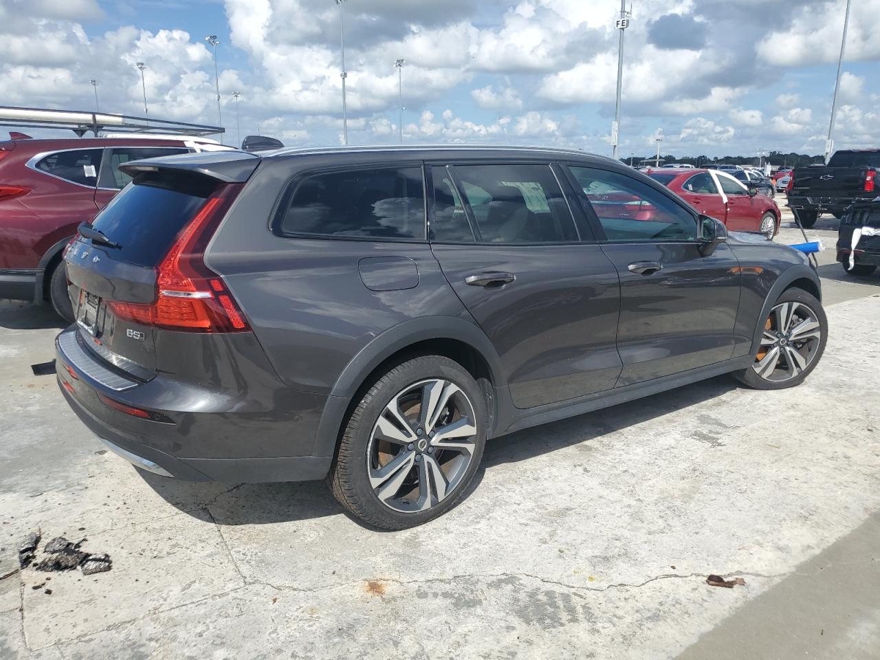 2023 Volvo V60 VIN YV4L12WY1P2109727 Copart auction photo, water/flood damage thumbnail 3