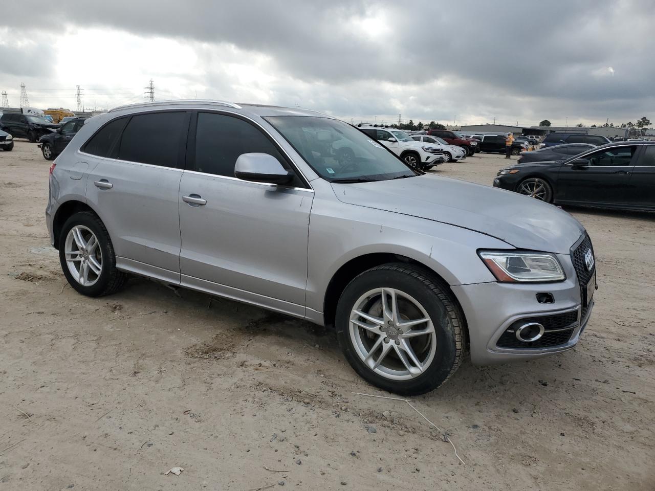 2015 Audi Q5 VIN WA1DGBFP6FA052551 Copart auction photo, normal wear damage thumbnail 4