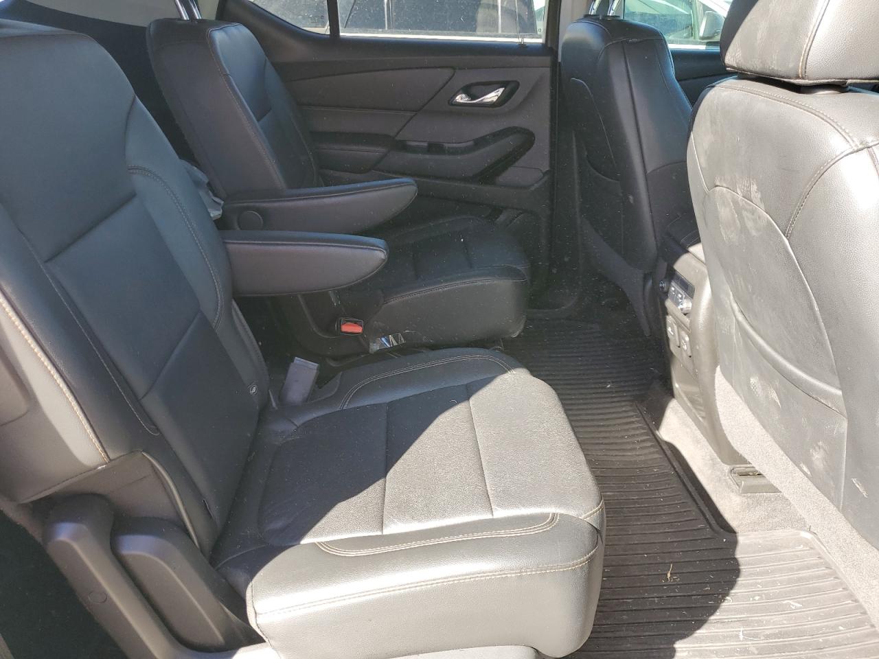 2019 Chevrolet Traverse VIN 1GNERJKX9KJ203212 Copart auction photo, front end / frame damage damage thumbnail 10
