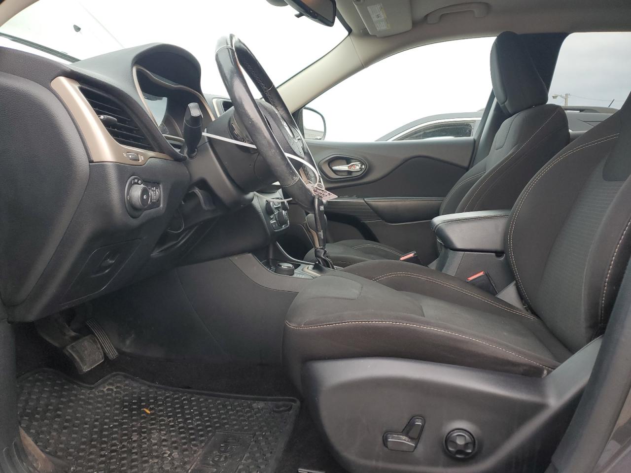 2016 Jeep Grand Cherokee VIN 1C4PJMCS4GW209216 Copart auction photo, all over damage thumbnail 7