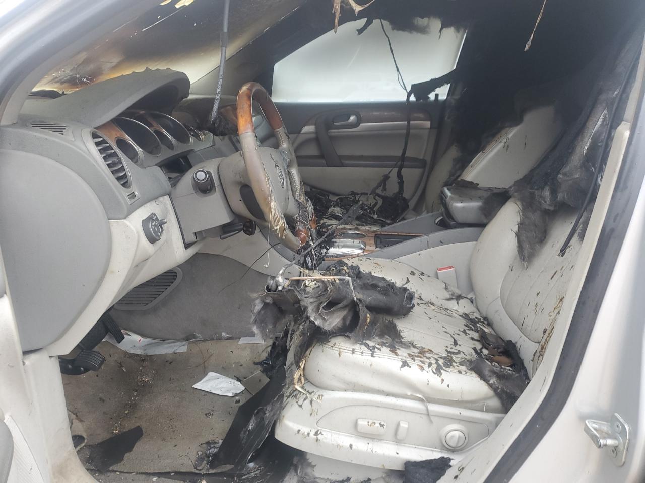 2010 Buick Enclave VIN 5GALRBED5AJ160835 Copart auction photo, burn - interior / minor dent/scratches damage thumbnail 7