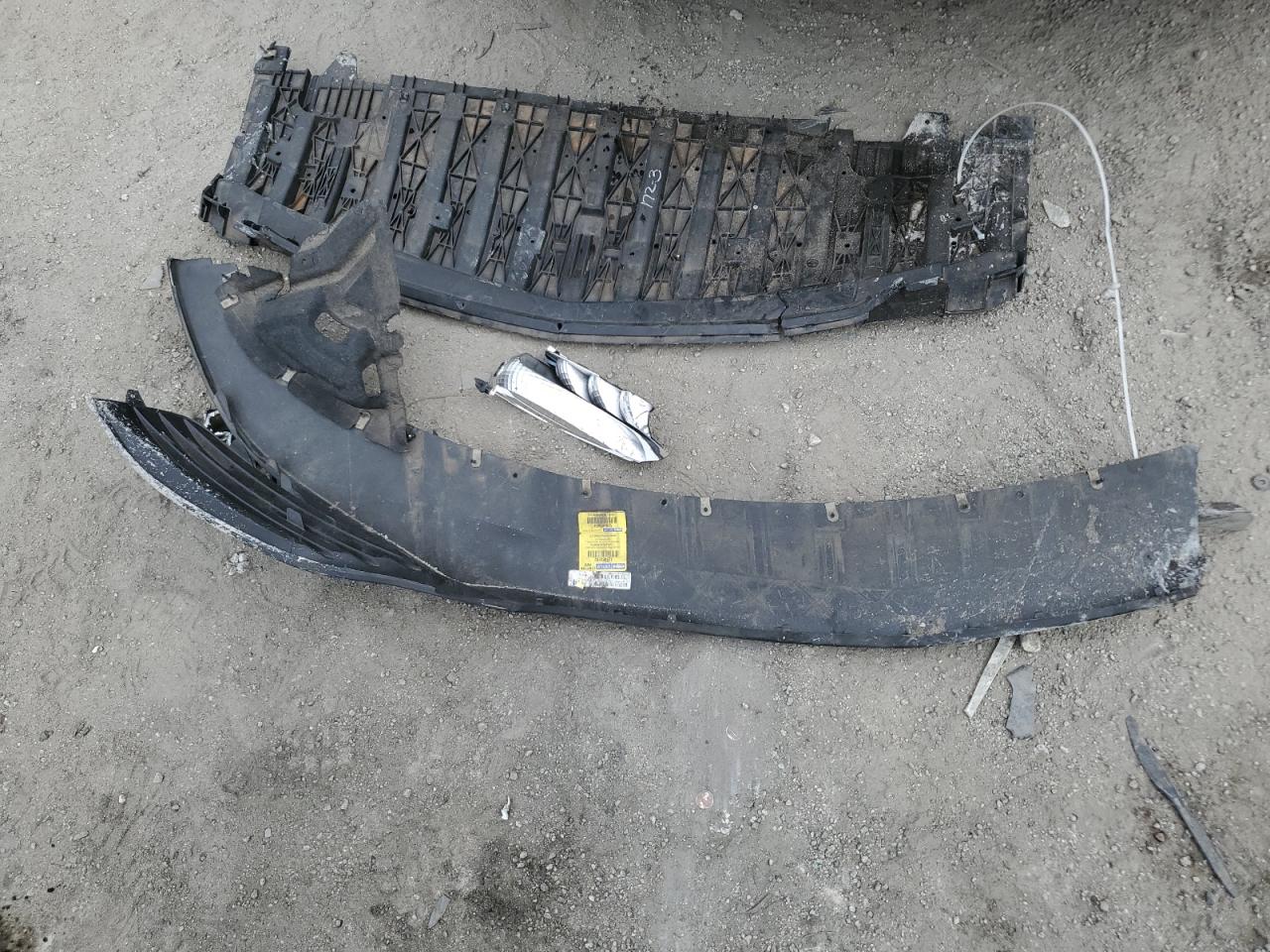 2019 Chevrolet Malibu VIN 1G1ZD5ST0KF137271 Copart auction photo, front end damage thumbnail 12