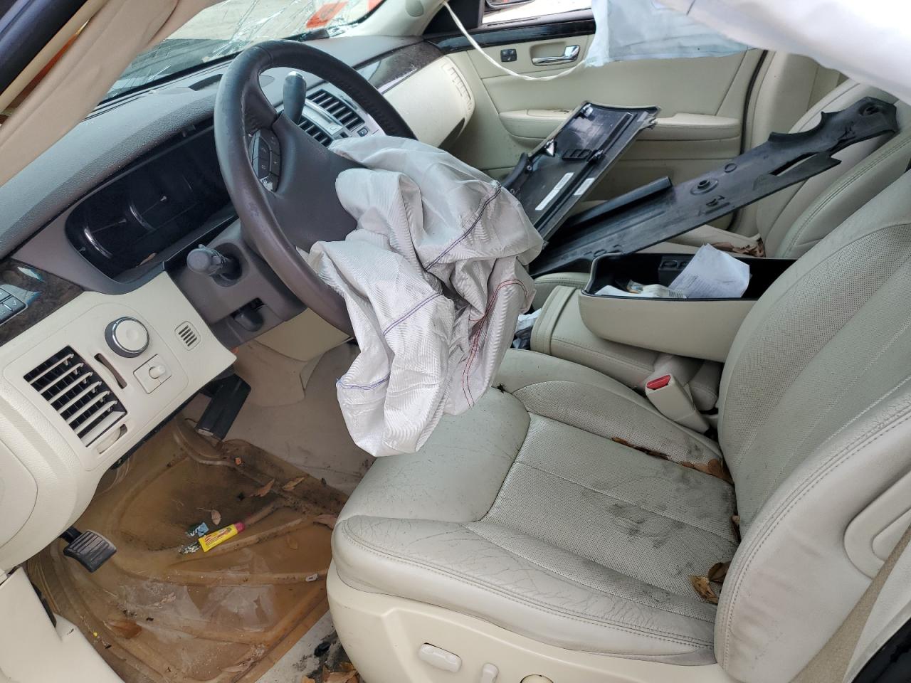 2008 Cadillac DTS VIN 1G6KD57YX8U149464 Copart auction photo, front end damage thumbnail 7