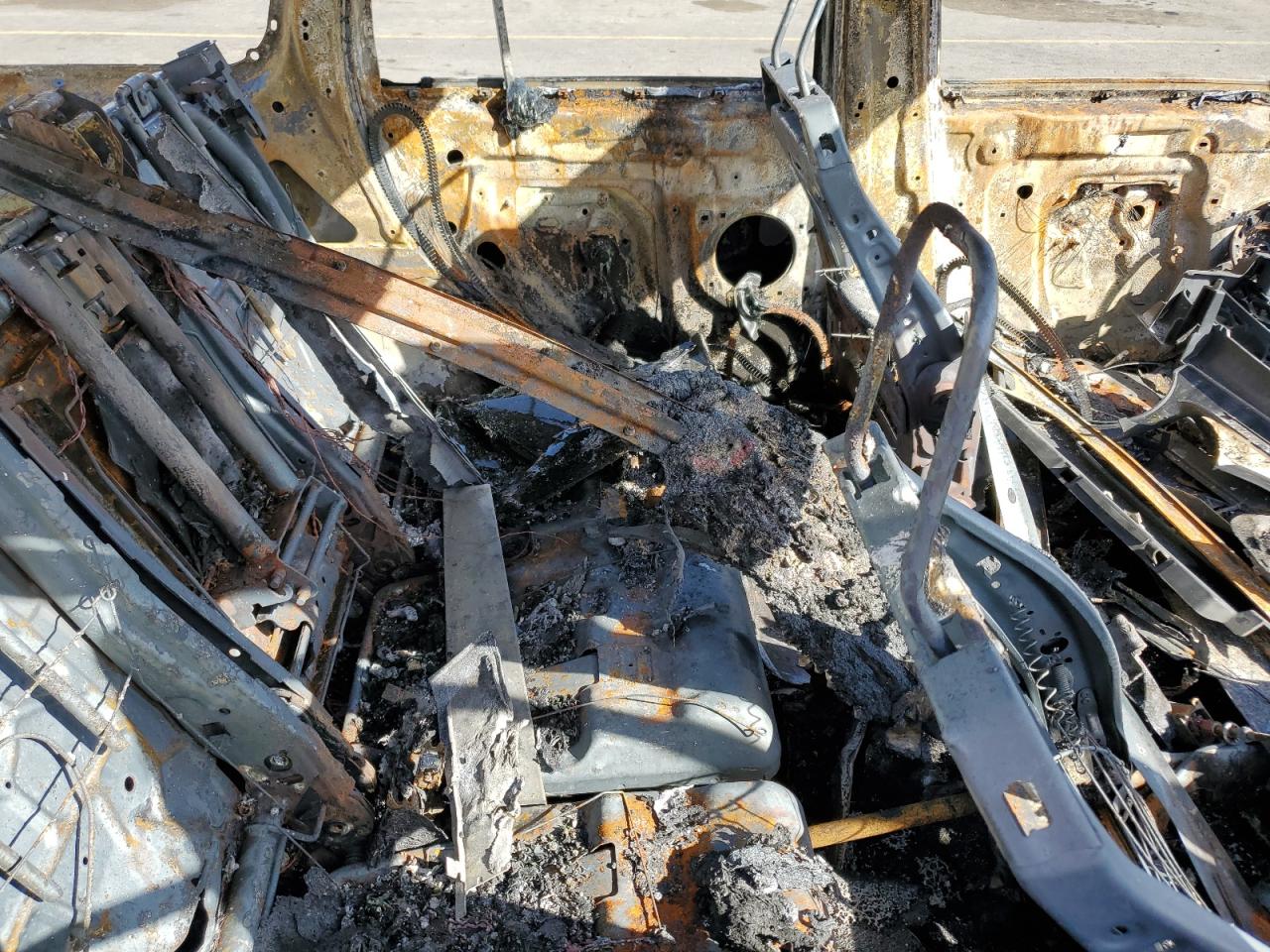 2010 Land Rover Range Rover VIN SALSF2D44AA245808 Copart auction photo, burn damage thumbnail 10