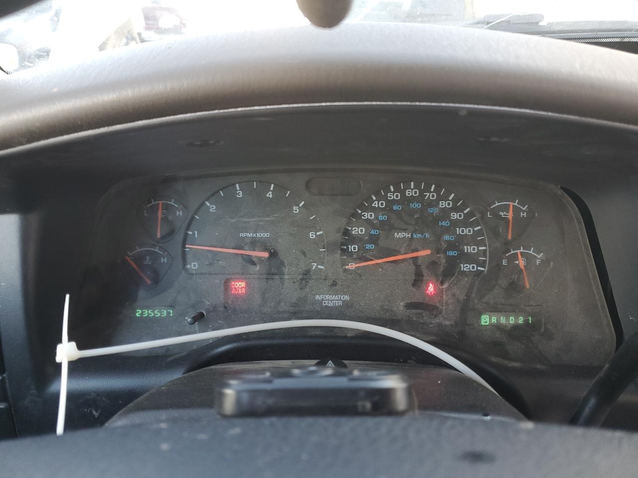2002 Dodge Dakota VIN 1B7HG48N22S559708 Copart auction photo, side / front end damage thumbnail 9
